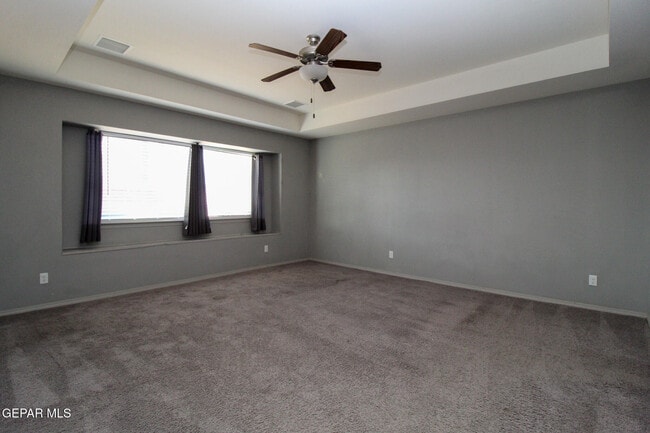 Building Photo - 12741 Tre Maximiliano Ave