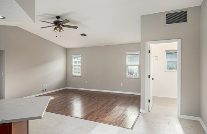 Building Photo - 257 Bunker Rd