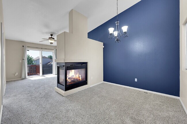 Building Photo - $2,250.00, 4 bed, 3 bath located in Colora...