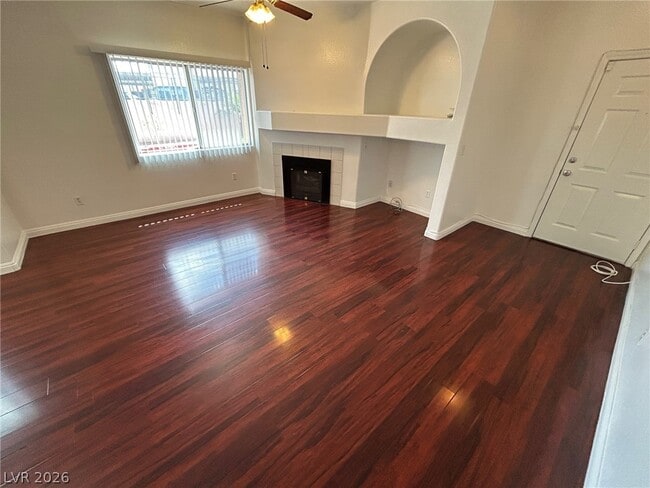 Building Photo - 900 Heavenly Hill Ct