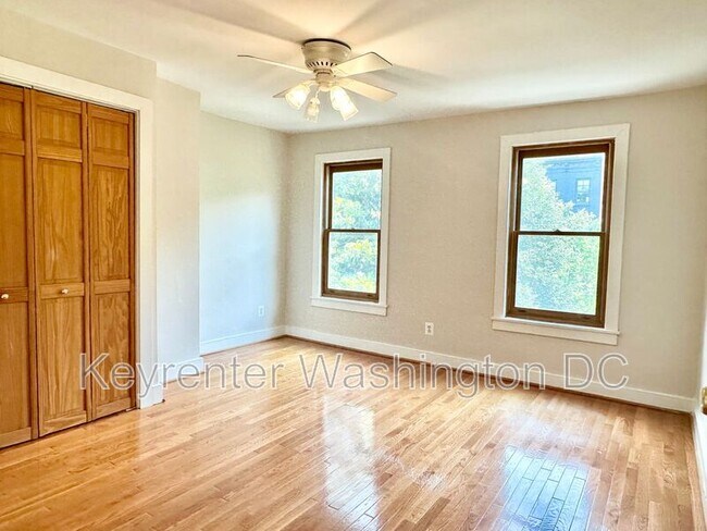 Building Photo - 1528 8th St NW