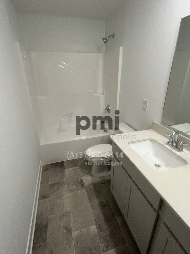 Building Photo - 10819 Gate Cir