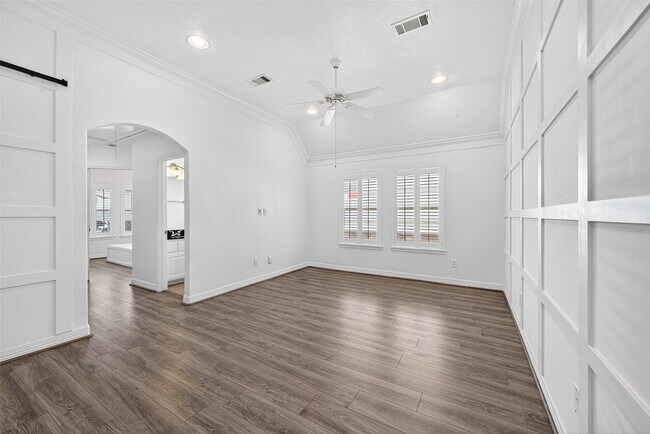 Building Photo - 4711 Floyd St