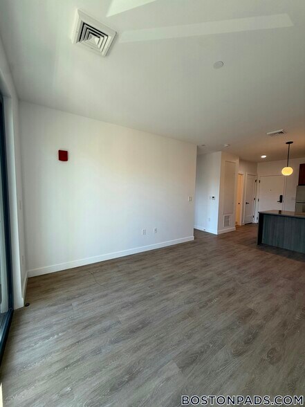 Building Photo - 199 Gardner St