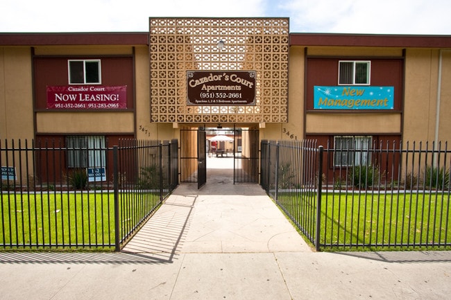 Primary Photo - Cazador Court Apartments