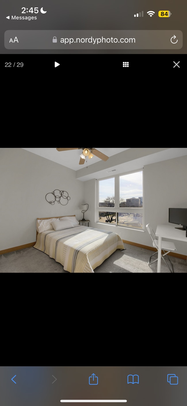 Building Photo - 2600 University Ave SE