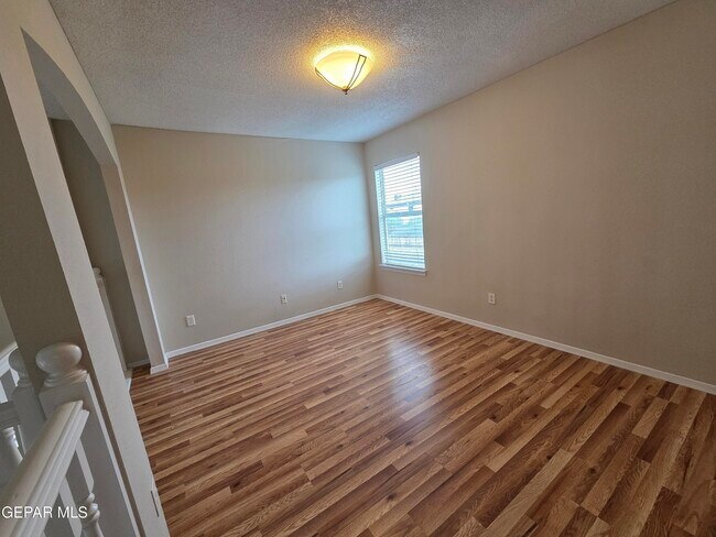 Building Photo - 12640 Gilded Sun Dr