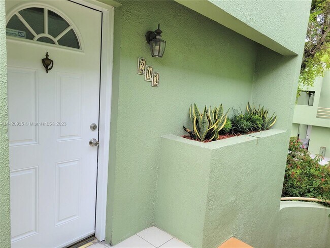 Building Photo - 11123 NW 7th St