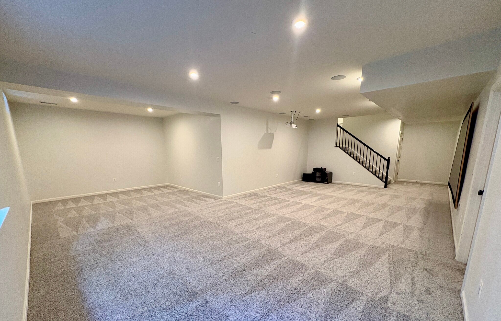 Building Photo - 154 Boxelder Dr