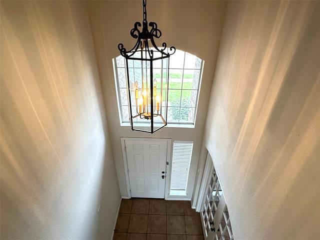 Building Photo - 9409 Fenway Dr