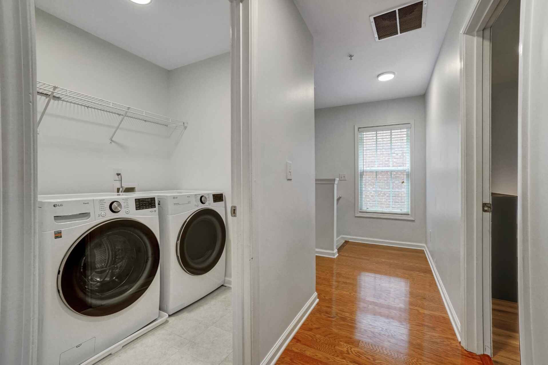 Laundry Room - 702 Surrey Park Pl SE