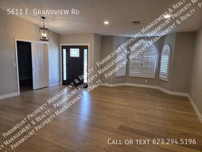 Building Photo - 5611 E Grandview Rd