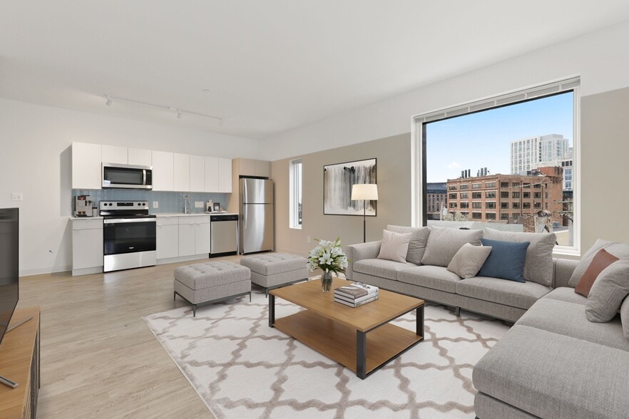 Building Photo - For Rent: Urban Luxury at 906 Trinity Street – Your City Oasis Awaits!