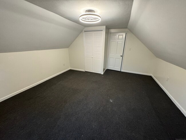 Building Photo - 56 Covington St