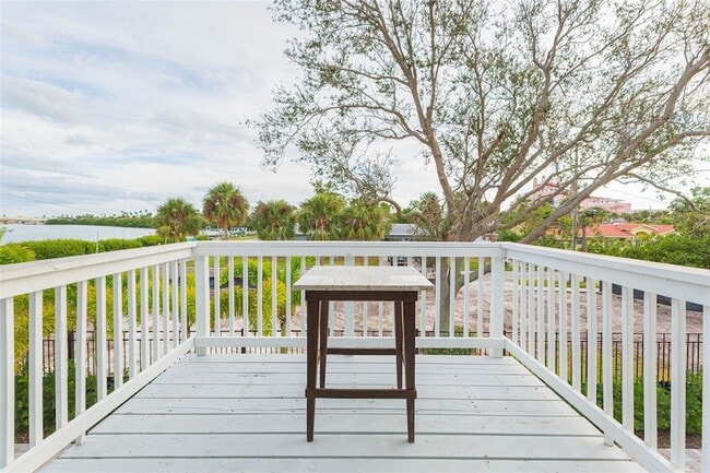 Building Photo - 3604 E Maritana Dr