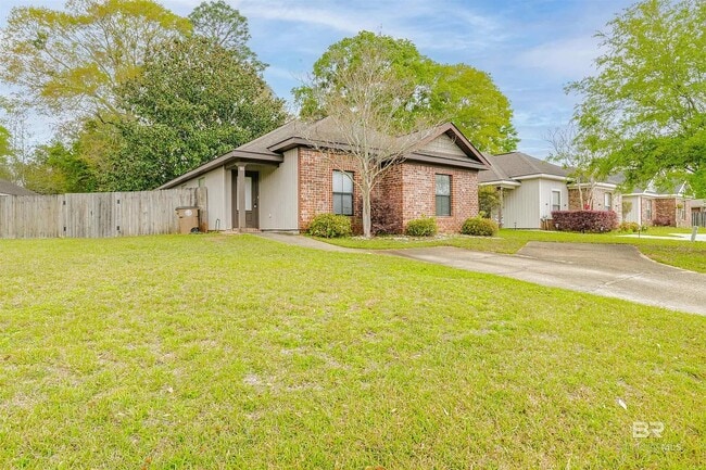 Building Photo - 10 Breydon Ct