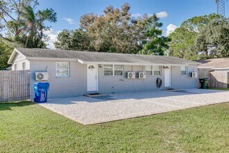 Building Photo - 13496 W Rena Dr