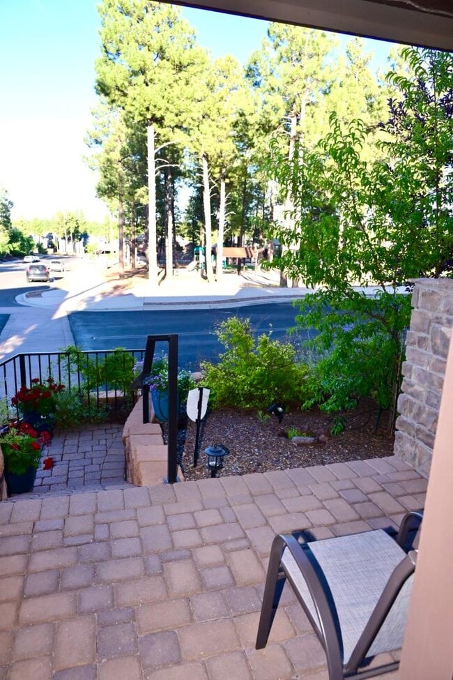 Building Photo - 2943 S Pardo Calle