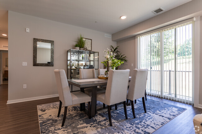 Dining Room - 30 Lancaster