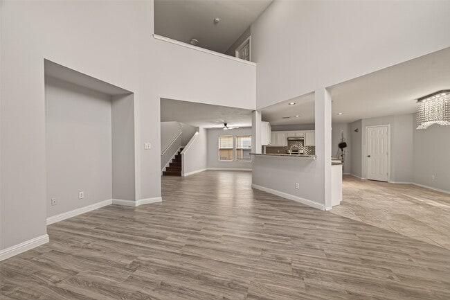 Building Photo - 12819 Wisteria Park Dr