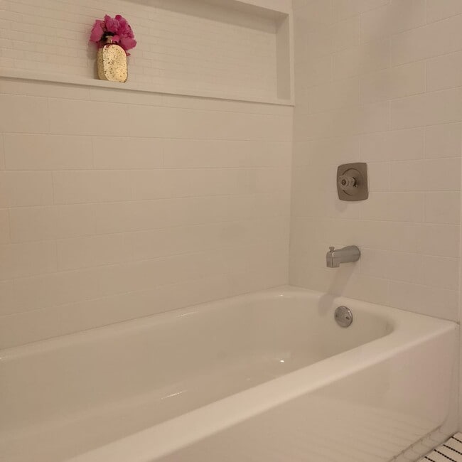 Building Photo - 507 Copperbush Ct