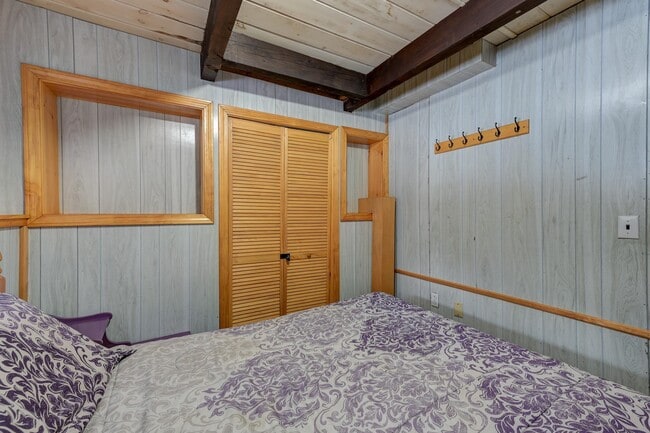 Building Photo - 56 Merrimeeting Rd