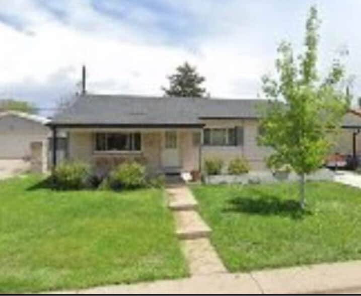 Primary Photo - 1582 S King St
