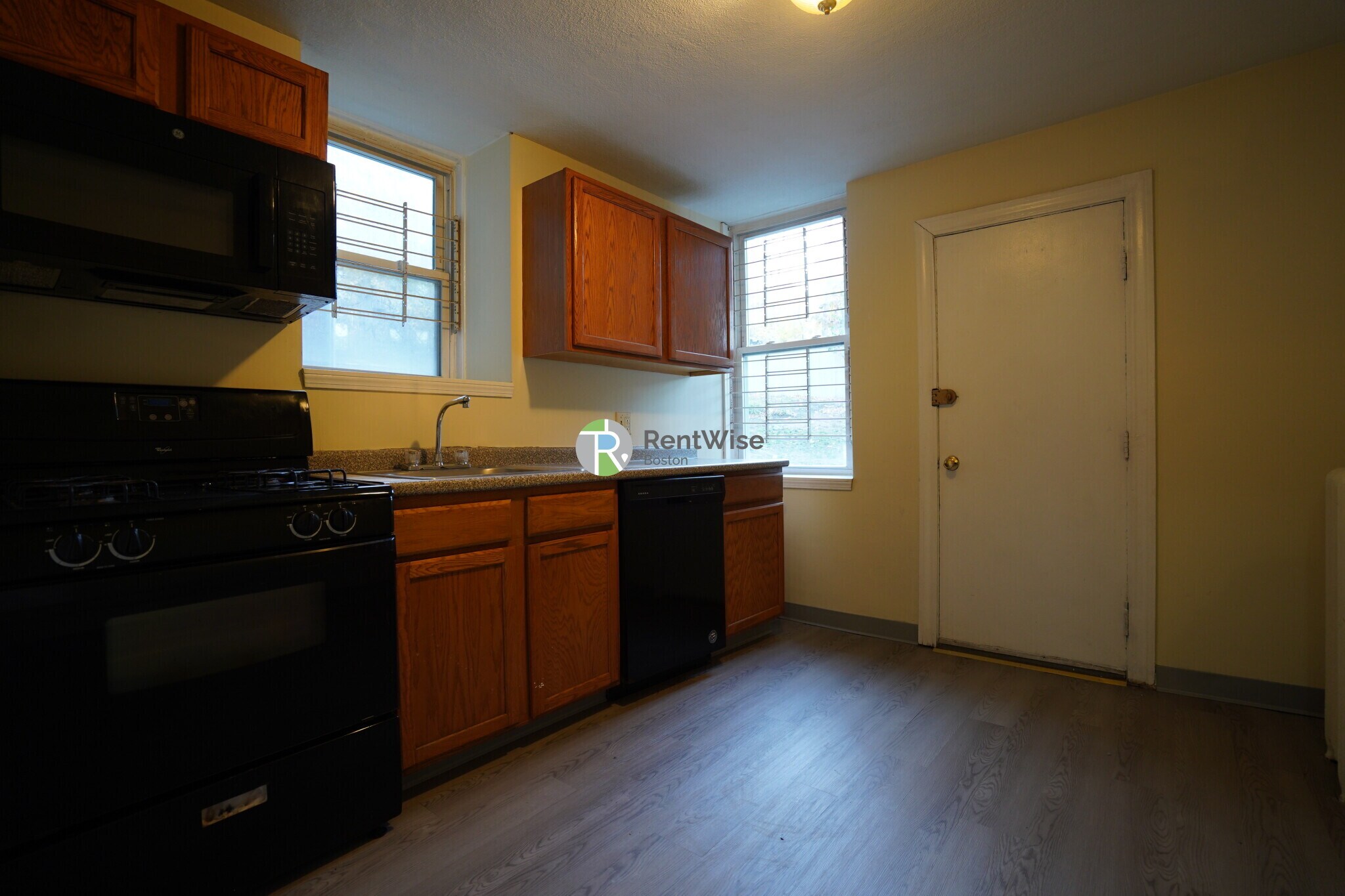 Building Photo - 146 Chiswick Rd