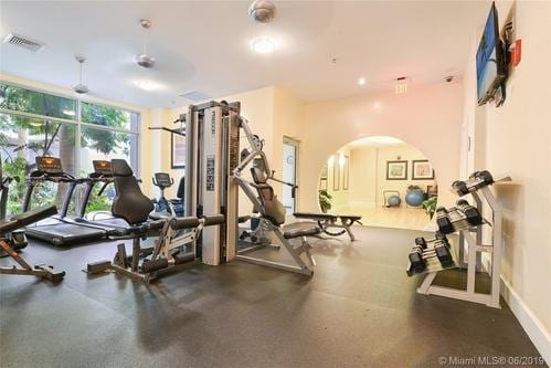 Building Photo - 1830 Radius Dr