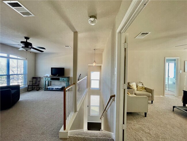 Building Photo - 1010 Aiken Dr