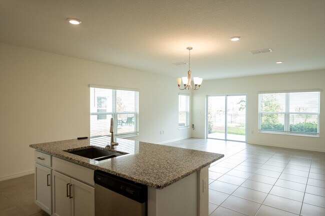Building Photo - 757 Stoney Pointe Cir
