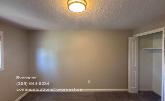 Building Photo - 3623 Bolamo Dr