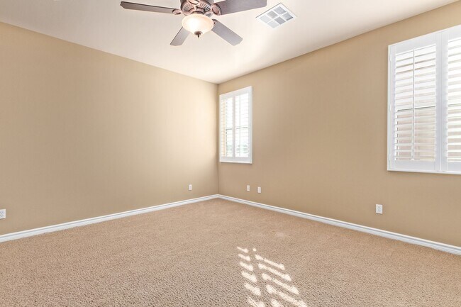 Building Photo - BEAUTIFUL QUEENSRIDGE HIGHLY UPGRADED HOME BY CHRISTOPHER HOMES