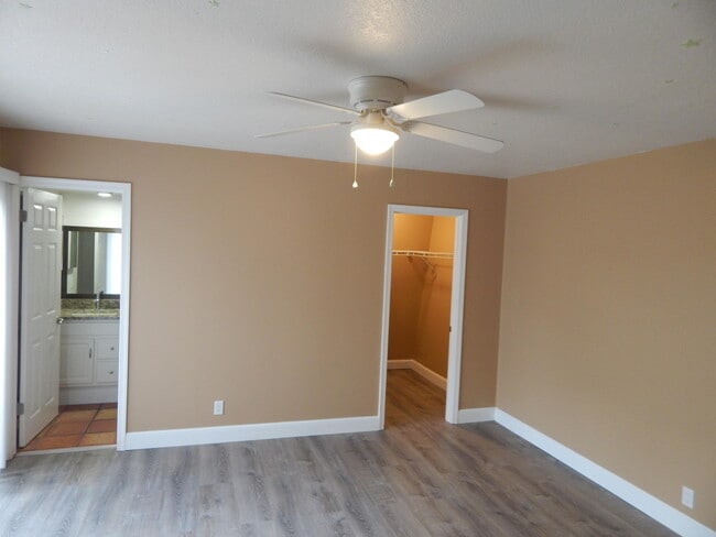 Building Photo - 110 N Delaware Blvd