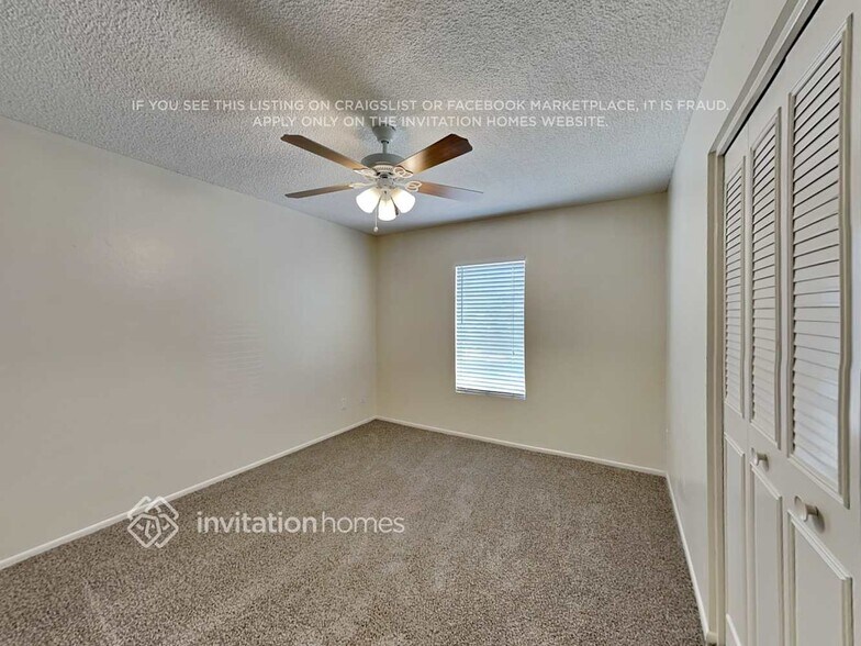 Building Photo - 3240 W Cholla St