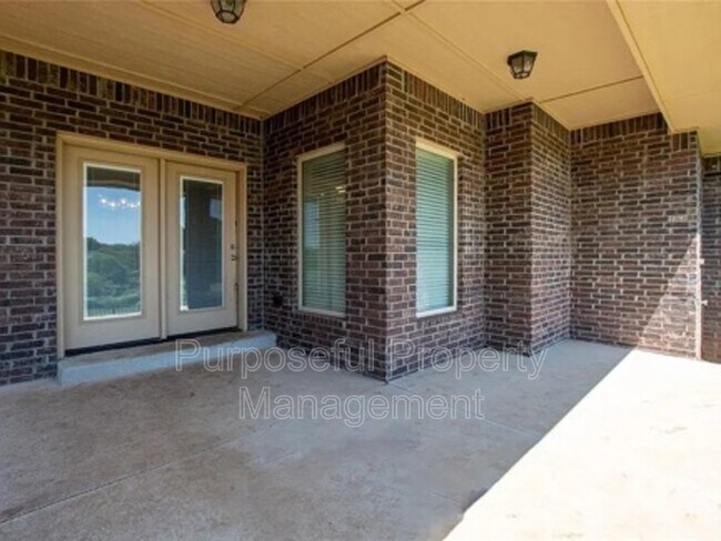 Building Photo - 12037 Ashford Dr