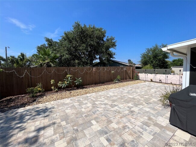 Building Photo - 802 Egret Ct