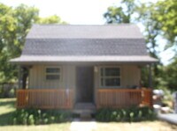 Building Photo - Cabin/Tiny House, 1 bed, 1 Bath on 2 Acres