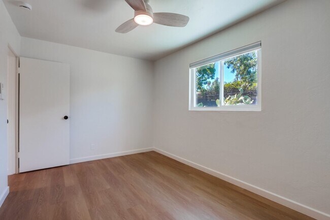 Building Photo - Charming & Upgraded San Marcos Home with P...
