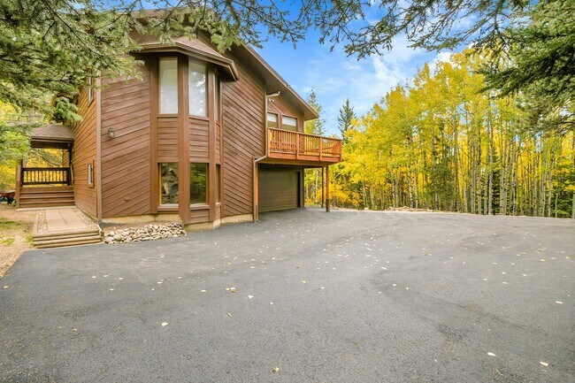 Building Photo - 30579 Rand Rd
