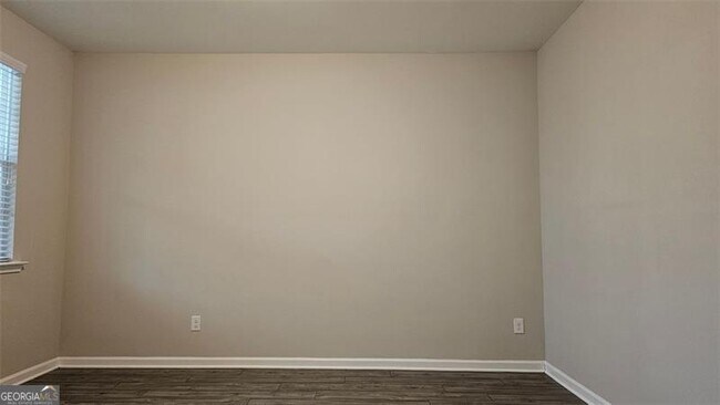 Building Photo - 4457 Waxwing St