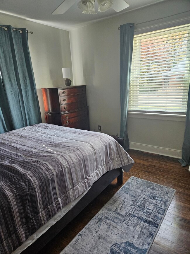 Primary Photo - 3909 Patrick Ave