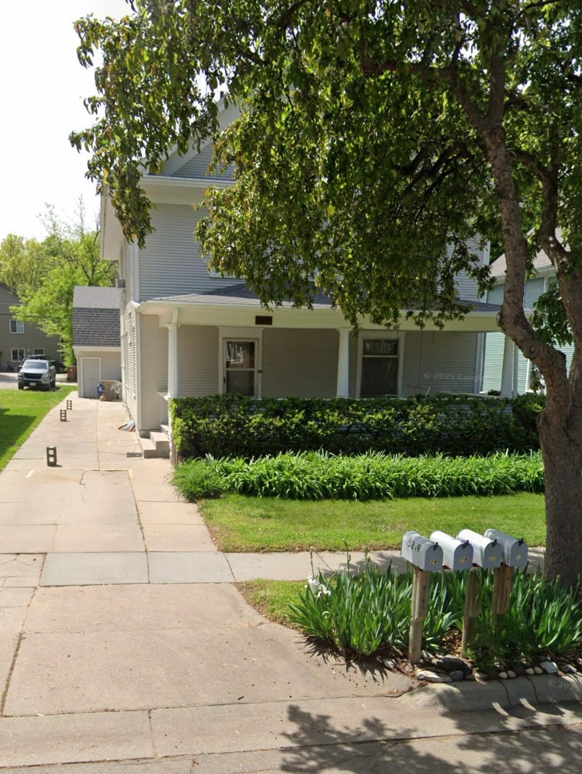 Building Photo - 5219 Walker Ave