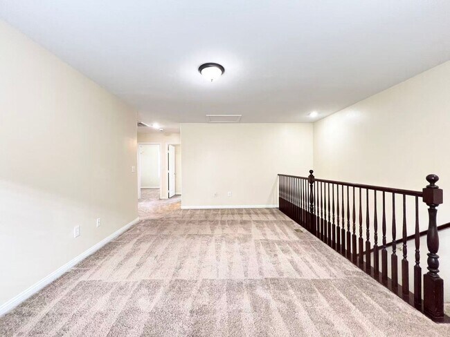 Building Photo - 10555 Winter Grass Dr