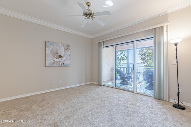 Building Photo - 2099 Winterbourne W