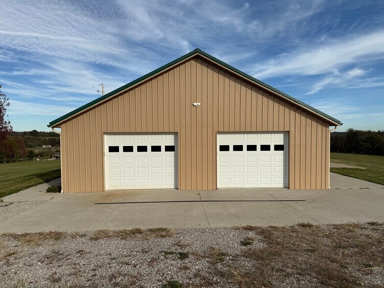 Building Photo - 4295 Coe Rd