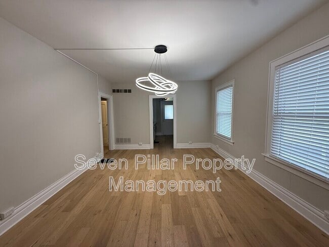 Building Photo - 1801 N 4th St