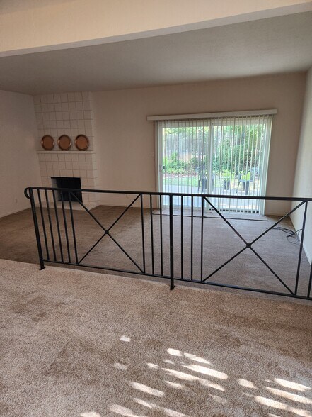 Building Photo - 6043 Leafwood Dr