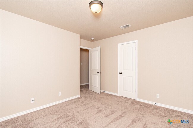 Building Photo - 2705 Uvero Alto Dr
