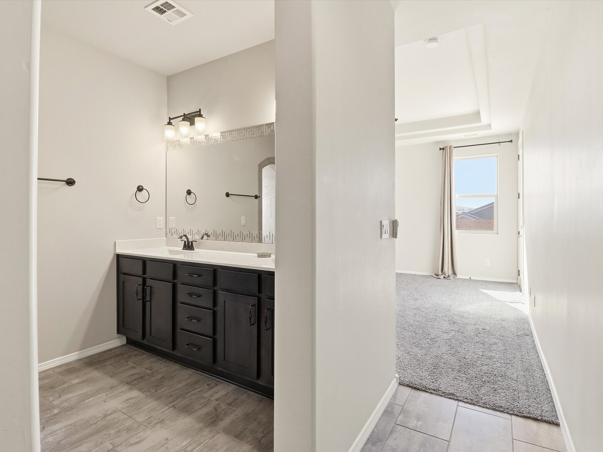 Building Photo - 6936 Dusty Dr NE